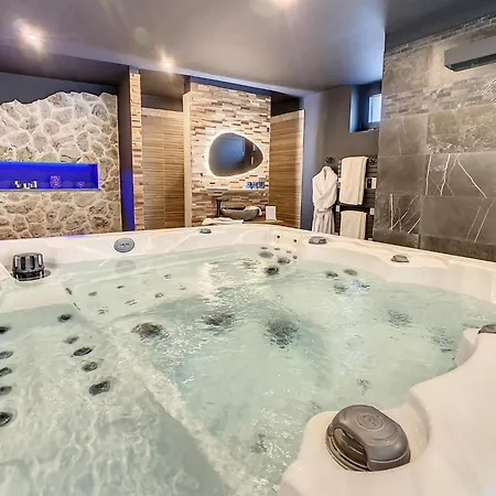Bed & Breakfast Spa De La Tour Eiffel Sains-en-Gohelle